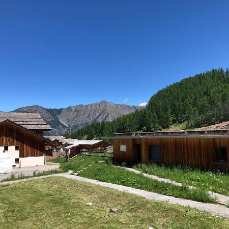 Studio Vue Piste + Parking Souterrain Privatif Inclus Les Orres Luaran gambar